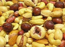 چگونه از آجیل نگه‌داری کنیم؟