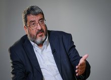 فواد ایزدی، فعال جریان انقلاب اسلامی: عمه شهردار نیویورک، حزب‌اللهی است+فیلم 
