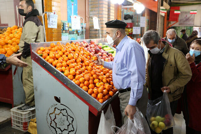 اختلاف قیمت ۴۱ درصدی میوه در میادین و بازارهای میوه و تره‌بار به نسبت سطح شهر