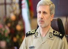 وزیر دفاع: پرداخت کسری حقوق کارکنان نیروهای مسلح در حال انجام است