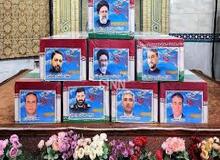 مقامات حاضر در فرودگاه مشهد برای استقبال از پیکر رئیس‌جمهور + عکس