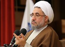 عضو مجمع تشخیص مصلحت نظام: بی حجابی فضای جامعه را آلوده می کند