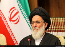 سخنگوی وزارت بهداشت: آیت‌الله هاشمی شاهرودی در قید حیات هستند