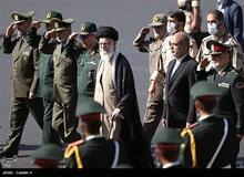 فرماندهان نیروهای مسلح با صدور پیامی مشترک، با فرمانده کل قوا تجدید بیعت کردند
