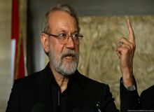 لاریجانی: درخواست کاهش برد موشک‌های ایران به زیر ۵۰۰ کیلومتر به معنای تسلیم ما است