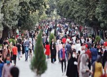 کیهان: اکثریت قاطع جامعه ایران انقلابی است؛ غیرانقلابی‌ها در اقلیت محض به سر می‌برند؛ شاید ۹۹ درصد در برابر یک درصد