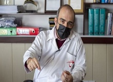 فوق تخصص عفونی مسیح دانشوری: واکسن دوز سوم برای افراد بالای ۶۵ سال و افراد دارای نقص ایمنی تهیه شده است 