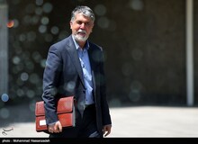 واکنش وزیر ارشاد به پوشش برخی بازیگران سینما و تلویزیونی
