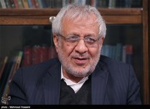 هایزر دوست داشت با من آشنا شود من مسئول اداره بهشت زهرا بودم