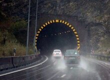 بارش باران و برف در چند استان و مسدودی برخی جاده‌ها