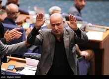تاج: گذشته را فراموش کنید، از امروز روز کار است