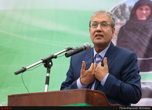 توزیع پول برای رفع معضل بیکاری پاسخگوی بخش اشتغال کشور نیست