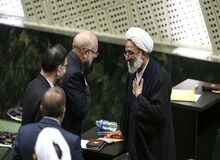 حجت السلام آقا تهرانی دبیر کل جبهه پایداری: دوست دارم رئیس مرکز پژوهش های مجلس شوم 