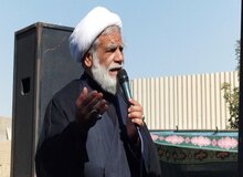 امام جمعه قنوات: آنهایی که می‌گویند تسخیر سفارت موجب دشمنی آمریکا با جمهوری اسلامی ایران شده است، حرف اضافه و غلطی است