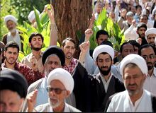  طلاب حوزه علمیه قم: مصوبات مجلس درباره بانکدارای محاربه با خدا است