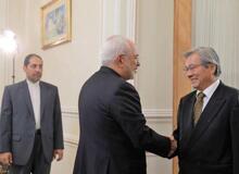 ظریف: ایران آماده همکاری با سازمان ملل در همه حوزه های مورد انتظار در افغانستان است