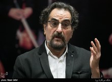 شهرام ناظری: صداوسیما آهنگ‌هایم را بدون اجازه پخش می‌کند/  پیگیری‌‌هایم برای حق و حقوق خود به جایی نمی‌رسد