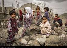 کیهان: چرا فکر می‌کنید مردم دنیا بهتر از ایران زندگی می‌کنند؟
