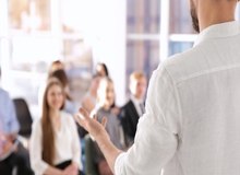 ۸ نکته برای صحبت کردن با اعتماد به نفس 