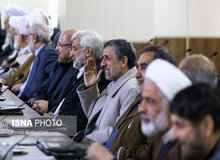 خوش و بش احمدی نژاد، جلیلی و قالیباف در جلسه امروز مجمع تشخیص مصلحت نظام+ تصاویر